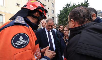İstanbul'un Binaları Kendiliğinden Yıkılıyor Seçilmiş Başkan 18 aydır Hapiste