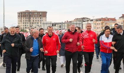 17.Zeytinburnu Cumhuriyet Koşusu Yapıldı