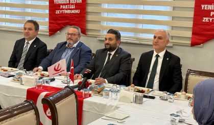 Yeniden Refah Partisinin Ahde Vefa Programına Yoğun Bir Katılım Oldu