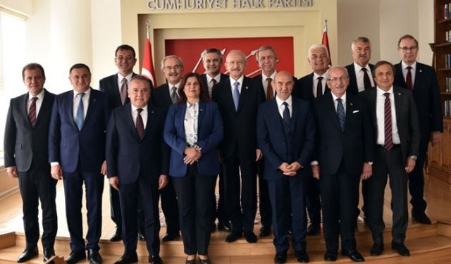 CHP'Lİ  11 Büyükşehir Belediye Başkanının Ortak Basın Açıklaması