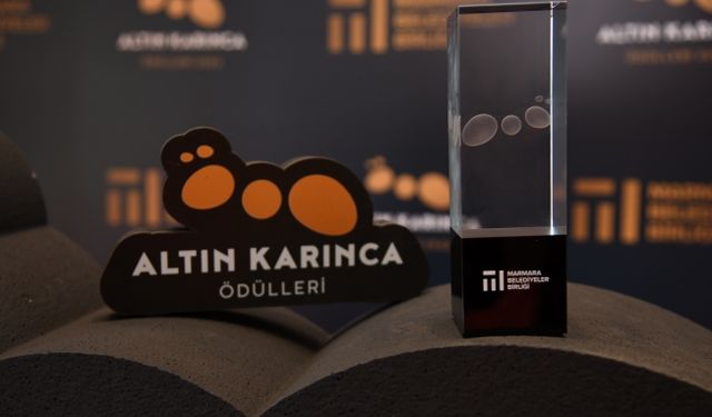 Dijital Kadıköy’e Altın Karınca  Ödülü