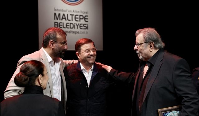 Türkü Dostları “Arif Sağ Ustaya Saygı” Gecesinde Buluştu