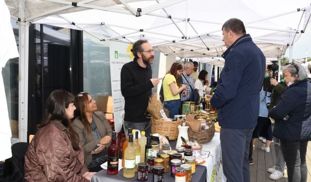 Kadıköy'de 6. İstanbul Tohum Takas Şenliği Düzenlendi