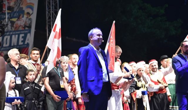 Avcılar Belediyesinden Göz Kamaştıran Festival