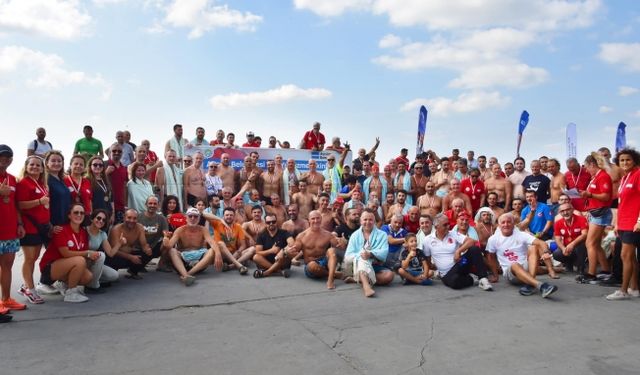 Cumhuriyetin 100. Yılında 1923 Metre Kulaç