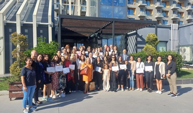 Avcılar’da Kadınlar Üreten Eller Projesi ile Dijitalleşiyor