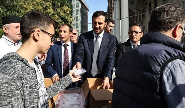 Mustafa Kemal Atatürk Vefatının 85.Yılında Güneşli'de Dualarla Anıldı