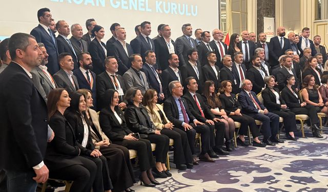 ÇAĞSİAD Genel Başkanı Düzenli Kongrede Güven Tazeledi (VİEDOLU)