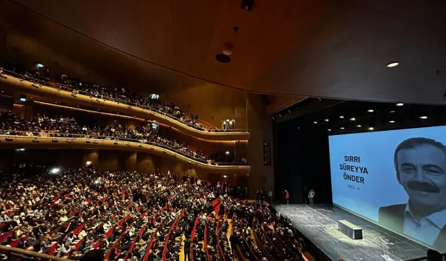 Sırrı Süreyya Önder’ e Görkemli Veda
