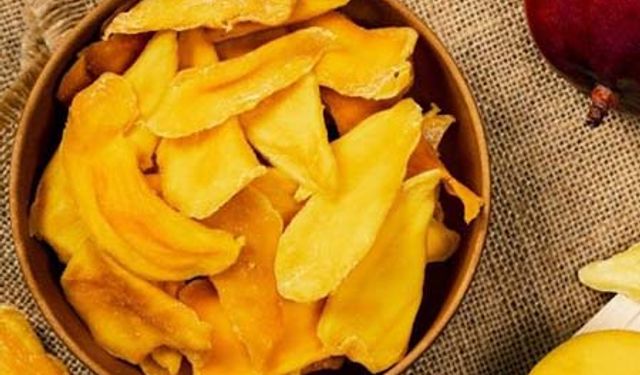 Kurutulmuş Mango: Tropikal Tatların En Sağlıklı Hali Sirins.de’de