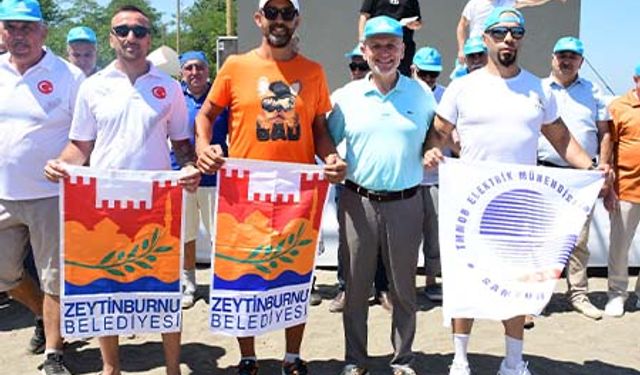 Zeytinburnu Belediyesi Masterlar Yüzme Ekibi’nden Karadeniz Çıkarması