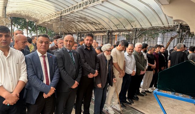 Aşur Oğuz Hakka Yürüdü