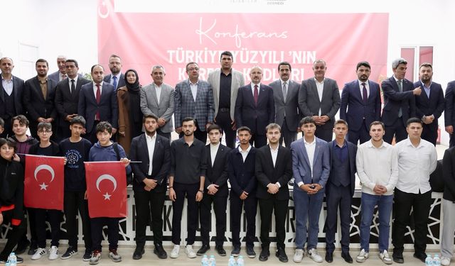 Turan'dan Başarır'a "namussuz" yanıtı "Polemikçilik başka, terbiyesizlik başka"