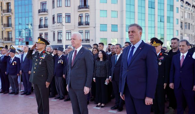 İstanbul’un Kurtuluşu Coşku İle Kutlandı