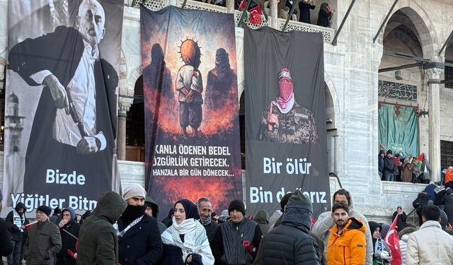 İstanbul’da 400 Sivil Toplum Kurulu Filistin’e Destek Mitingi Yaptı