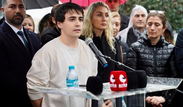 Eşi Ve İki Ağabeyi Tutuklu Yargılanan Dilek İmamoğlu Ailelere Dokunmayın Diye İsyan Etti