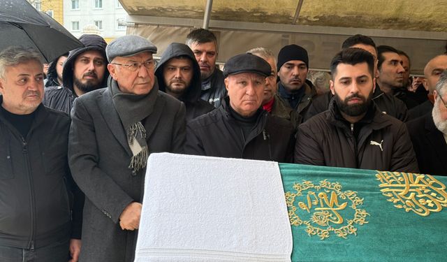 Murat Demirel Hakka Yürüdü