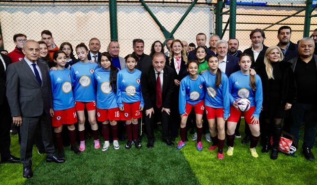 İBB'yi  Topal Ördek Yapacaklardı, İmamoğlu' nun Mesai Arkadaşları Koşan  At Yaptı