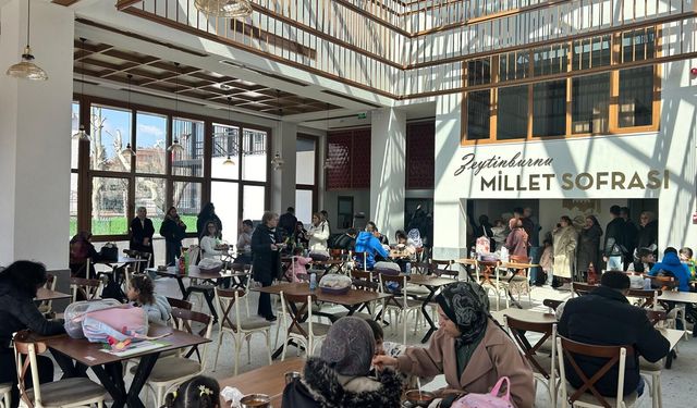 Hayat ve Yaşam Zor Zeytinburnu Belediyesi Millet Sofrası İle Halkın Yanında