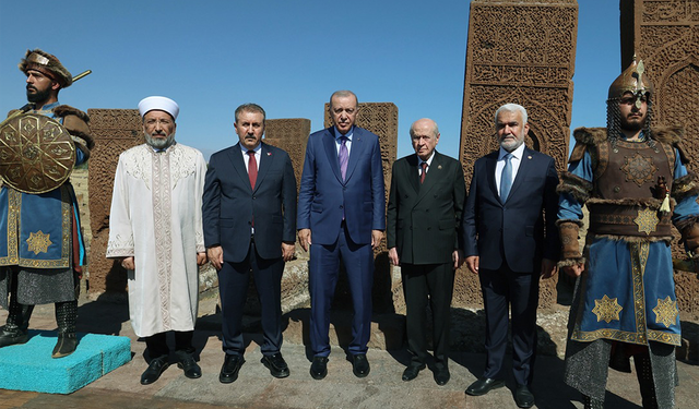 HÜDA PAR Genel Başkanı Yapıcıoğlu’ndan Malazgirt mesajı: Ortak paydamız İslam bizleri kardeş kılmıştır