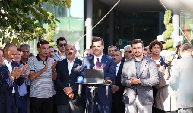 AK Parti’den Üsküdar Belediyesi’ne “hizmetsizlik” protestosu