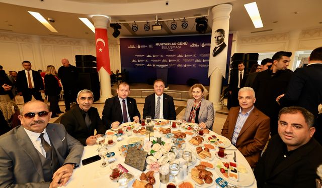 İBB Başkanı İmamoğlu Ve Arkadaşları Göreve Geldikleri Günden Beri Muhtarlara Önem Veriyor