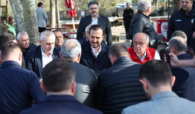 AK Parti İstanbul İl Başkanı Özdemir, Şile’de selden etkilenen vatandaşlarla buluştu