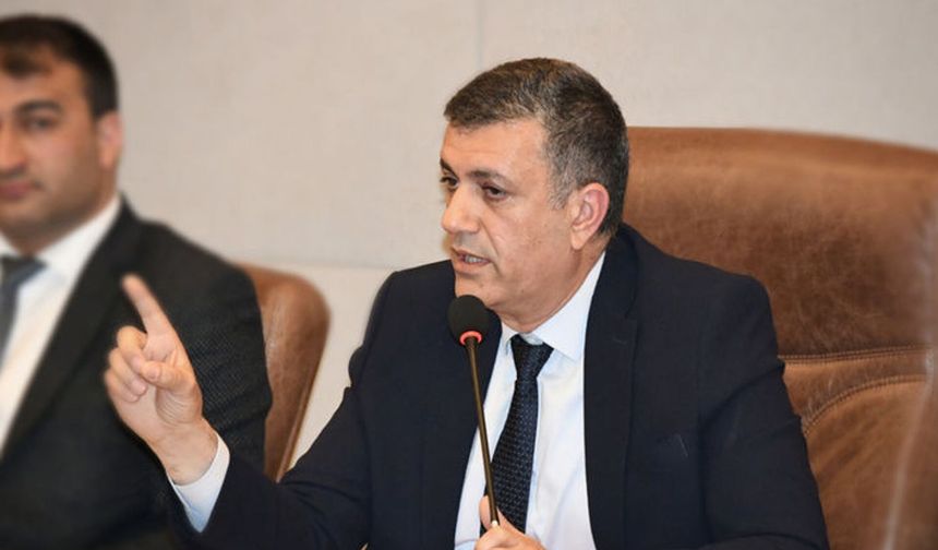 Esenyurt Halkının % 48'i Başkanı Kemal Deniz