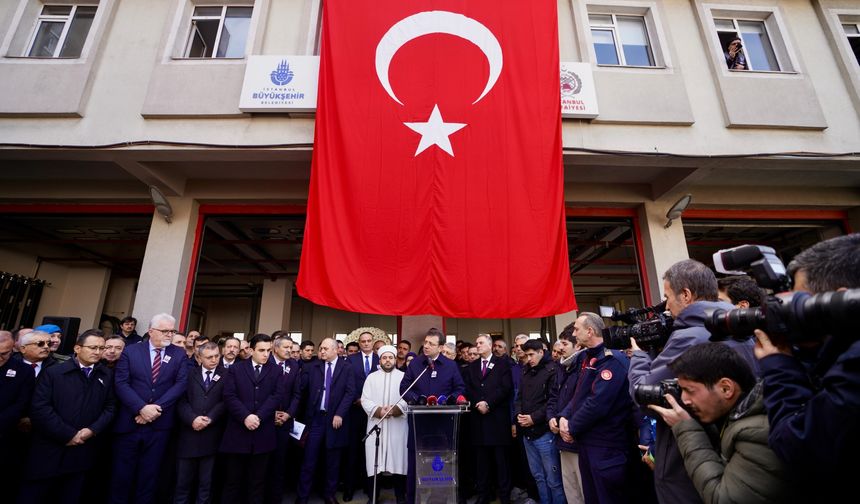 Görevde İken Şehit Olan İtfaiye Eri' nin Cenazesinde Konuştu