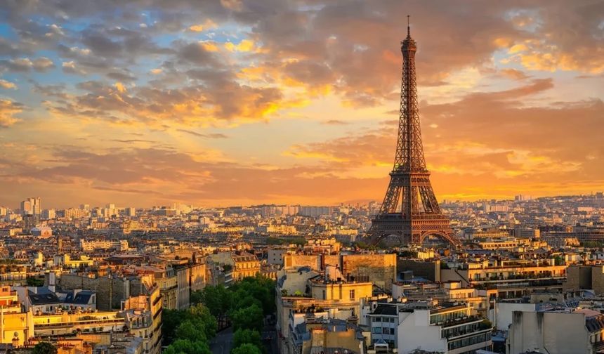 Benelüks Paris Tatilinde Gezilecek Yerler ve Seyahat İpuçları