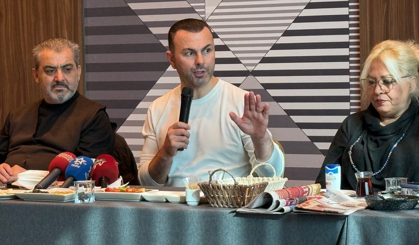 AK PARTİ İstanbul Milletvekili İzsiz Basın İle Bir Araya Geldi (VİDEOLU)