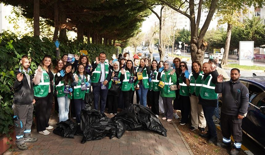 Beylikdüzü’ndeki Öğrencilerden Çevre Bilinci İçin Örnek Bir Davranış