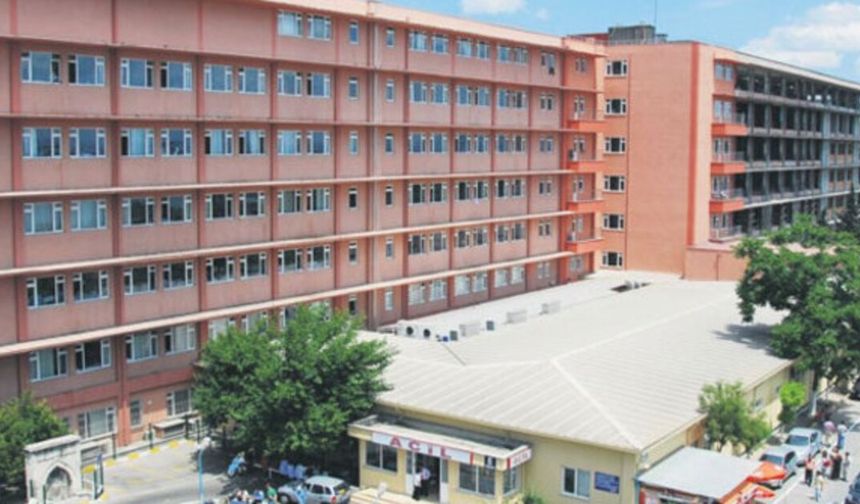 Samatya Hastanesi Randevusu Olan Hastaya Bile Bakmıyor