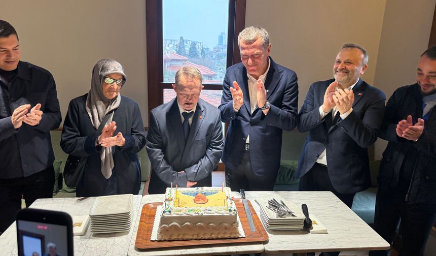 Bizim İbo’nun 56.Yaş Günü Harika oldu (VİDEOLU)