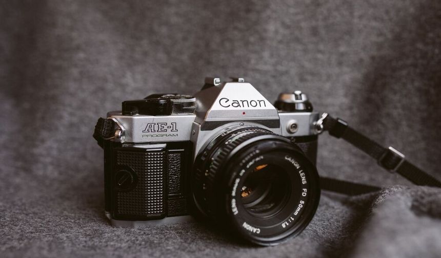 Yeni Başlayanlar İçin Fotoğraf Makinesi ile Analog Dünyaya İlk Adım