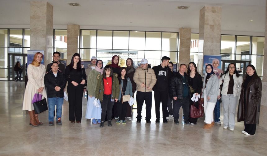 Down Sendromlu Gençler Kampüs Deneyimi Yaşadı