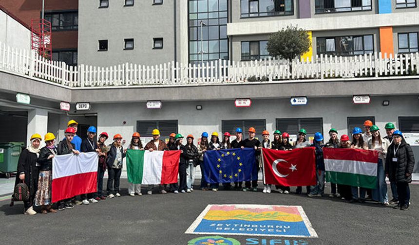 Sıfır Atık Günü’nde Yabancı Öğrencilere Bilgi Aktarımı Yapıldı