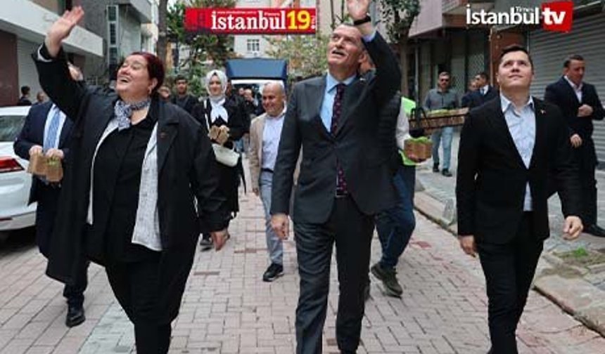 Zeytinburnu’nda 18. Fesleğen Dağıtımı Başladı