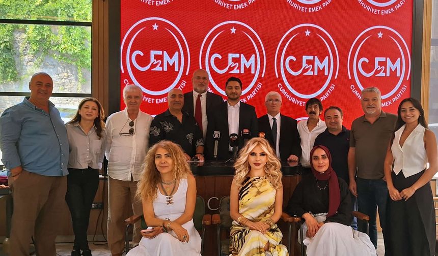 Cumhuriyet Emek Partisi (CEM) Genel Başkanı Kılıç Basın İle Bir Araya Geldi (VİDEOLU)