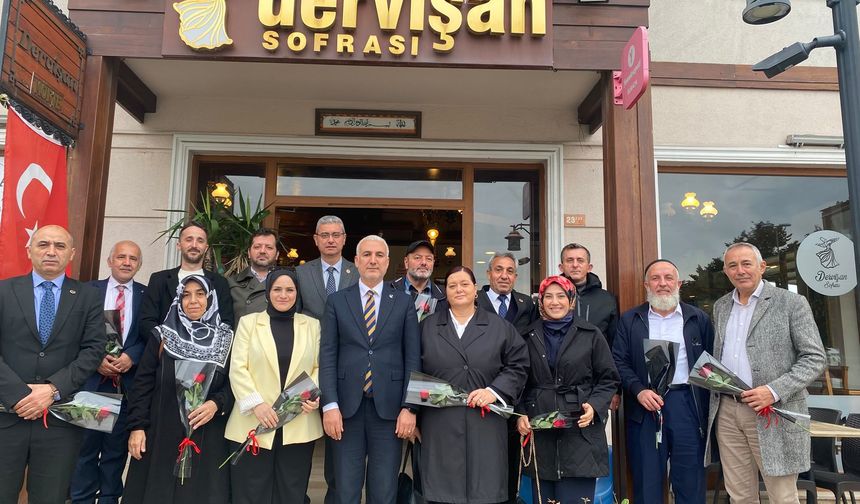 Yeniden Refah Partisi 17 Ekim Muhtarlar Gününde Muhtarları Unutmadı