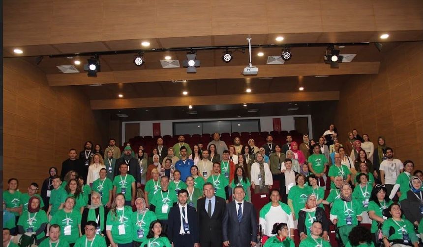 Serebral Palsili Çocuklar Derneği (SERÇEV) Yönetimi Toplandı