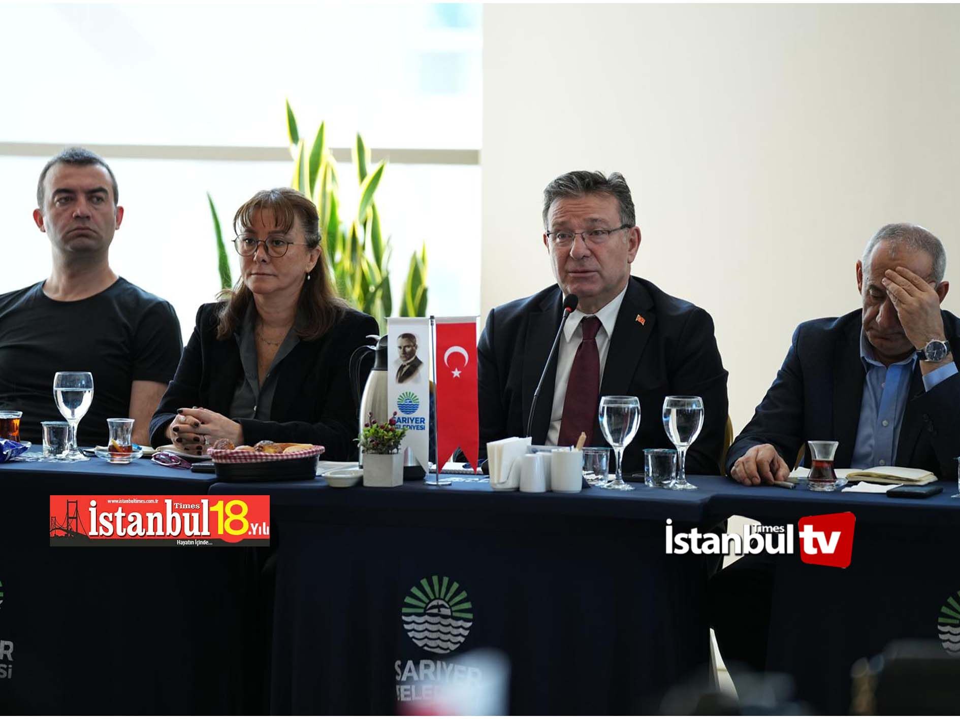 Başkan Aksu Nisan Ayı Mahalle Muhtarları Toplantısına Ev Sahipliği Yaptı