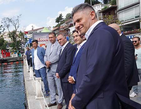 İBB' den Marmara Denizi' den Derin Temizlik