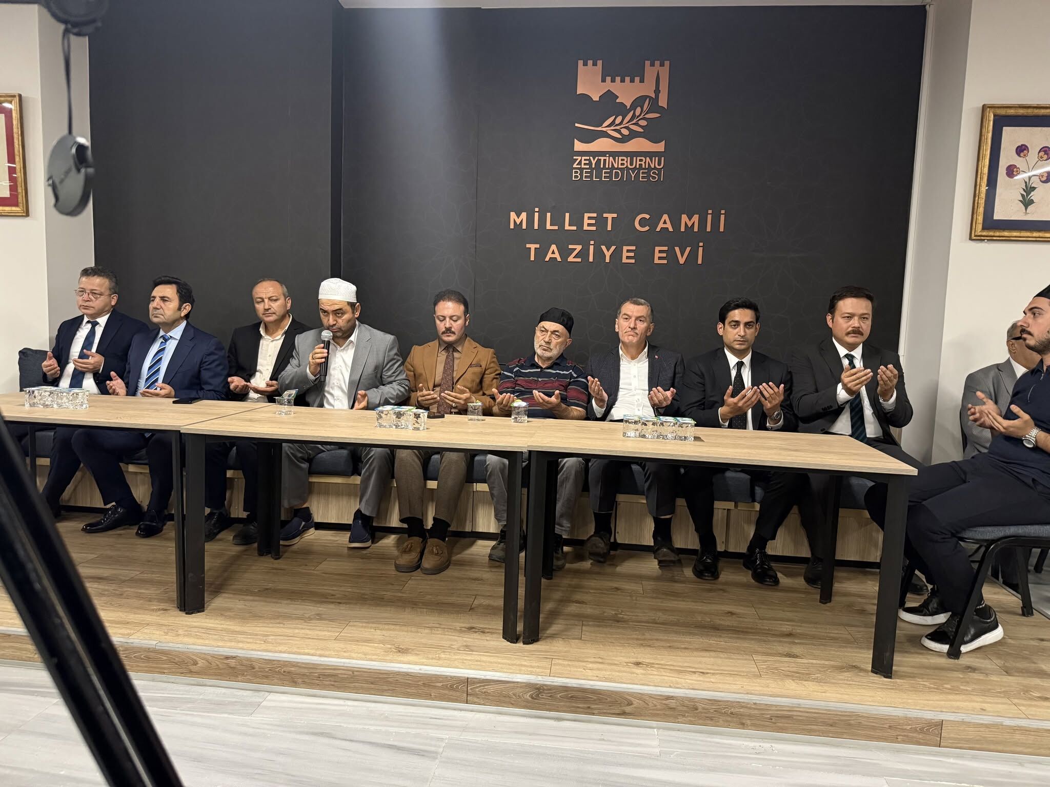 Abdulkadir Sönmezoğlu’nun Taziyesine Yoğun Katılım Oldu  (VİDEOLU)