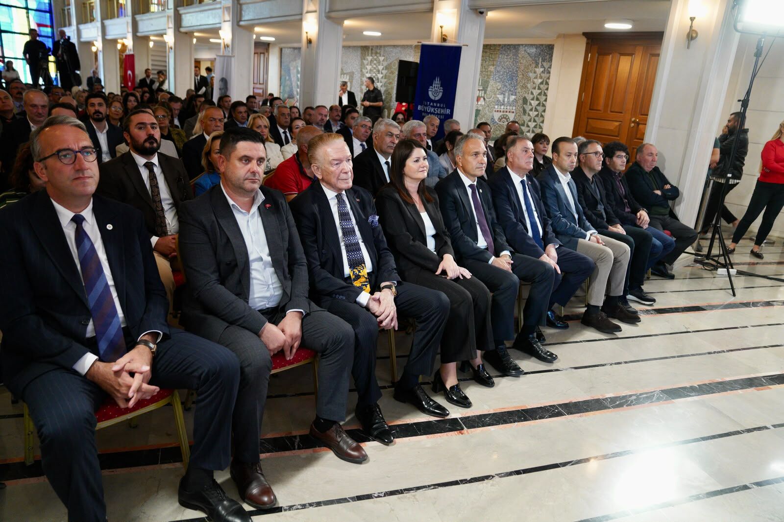 İBB Aile Destek Paketlerinde Yok Yok Dersek Abartı Olmaz