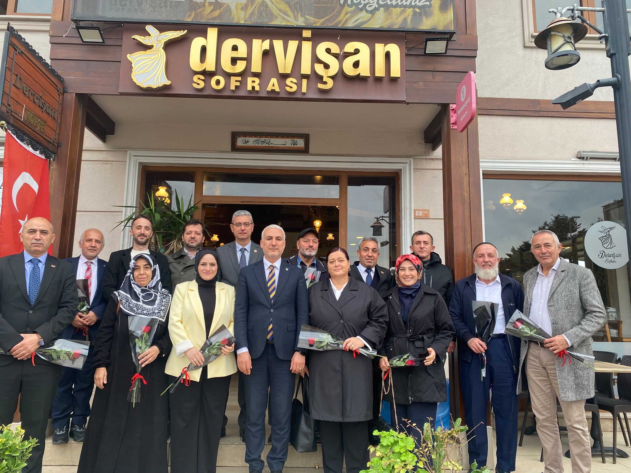 Yeniden Refah Partisi 17 Ekim Muhtarlar Gününde Muhtarları Unutmadı